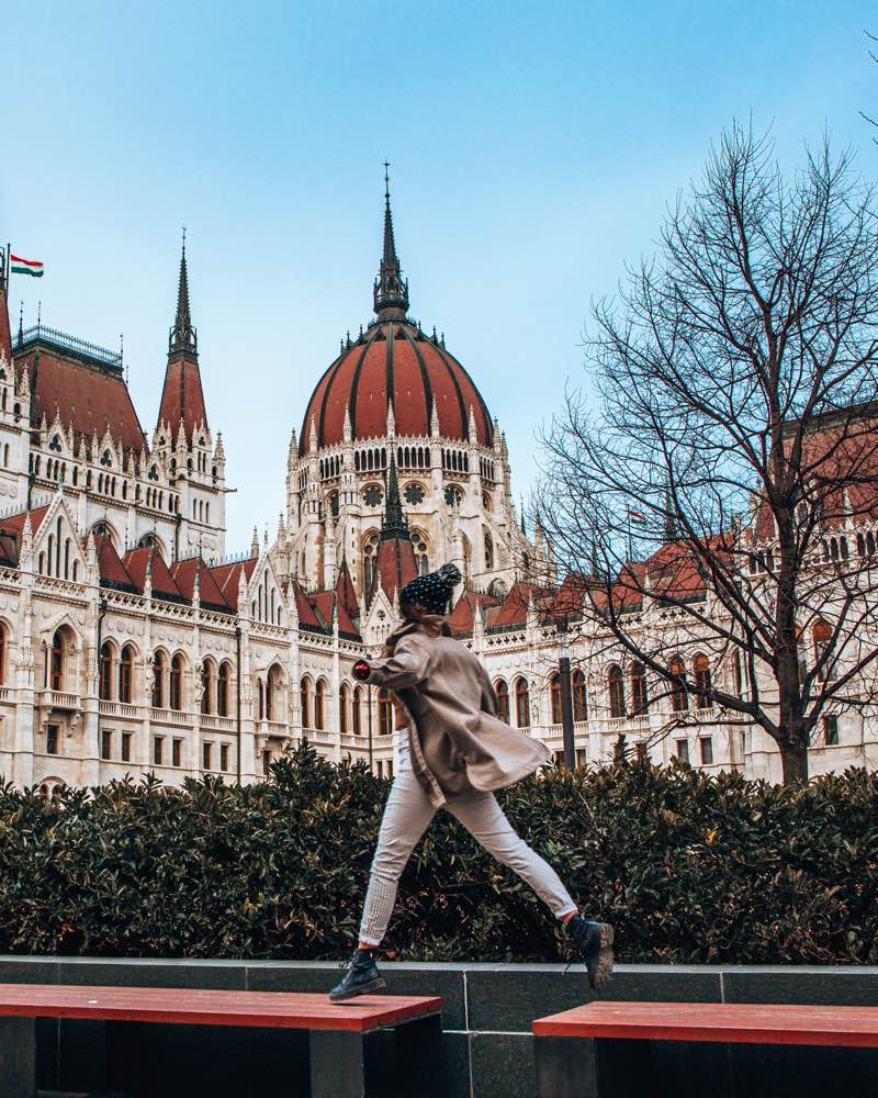 Walk around Budapest with me