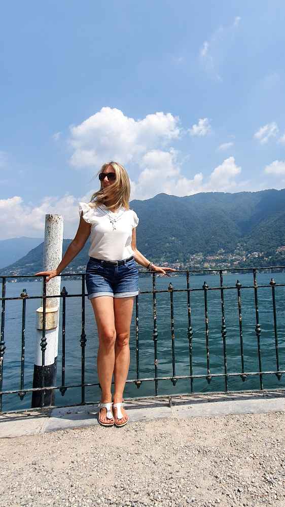 Romantic trip on Como Lake