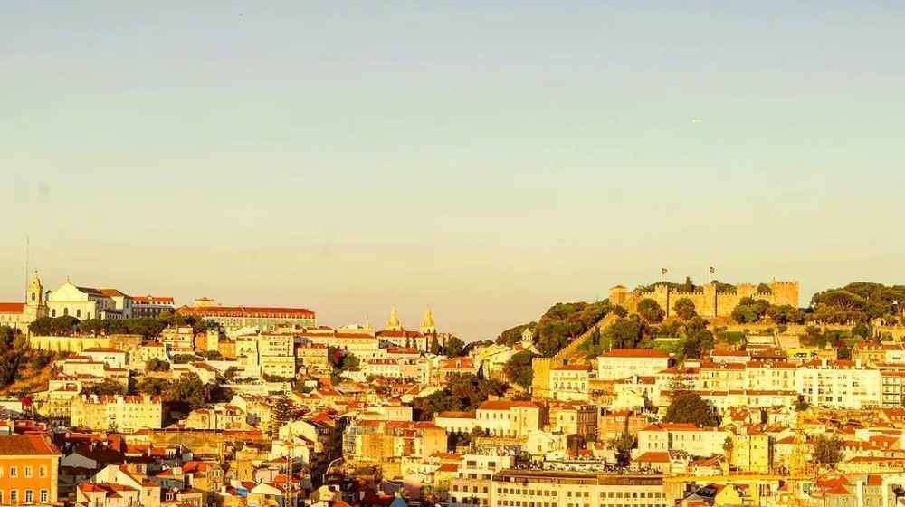 Lisboa, Miradouro de São Pedro de Alcântara