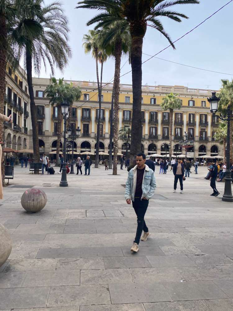Barcelona, Plaça Reial (Plaza Real)