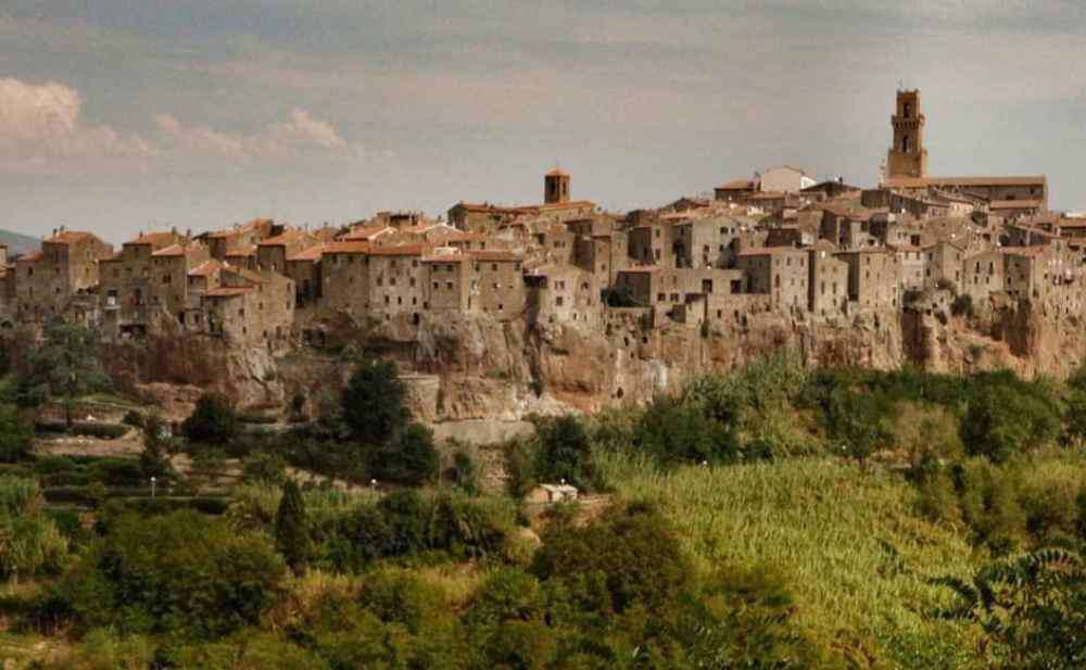 Cities of Tuscany, Pitigliano