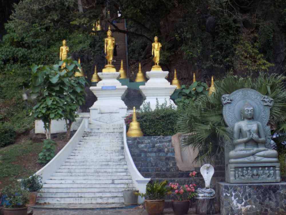 Tambon Krabi Noi, Wat Tham Suea (Tiger Cave Temple)