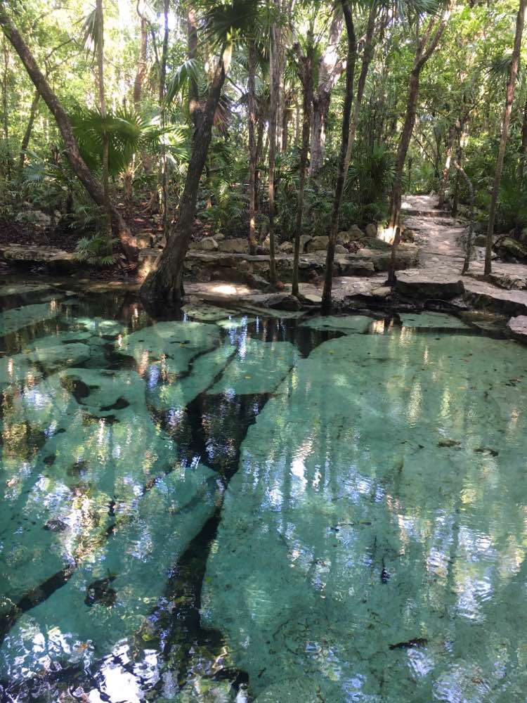 Cenote Azul, Blue Cenote