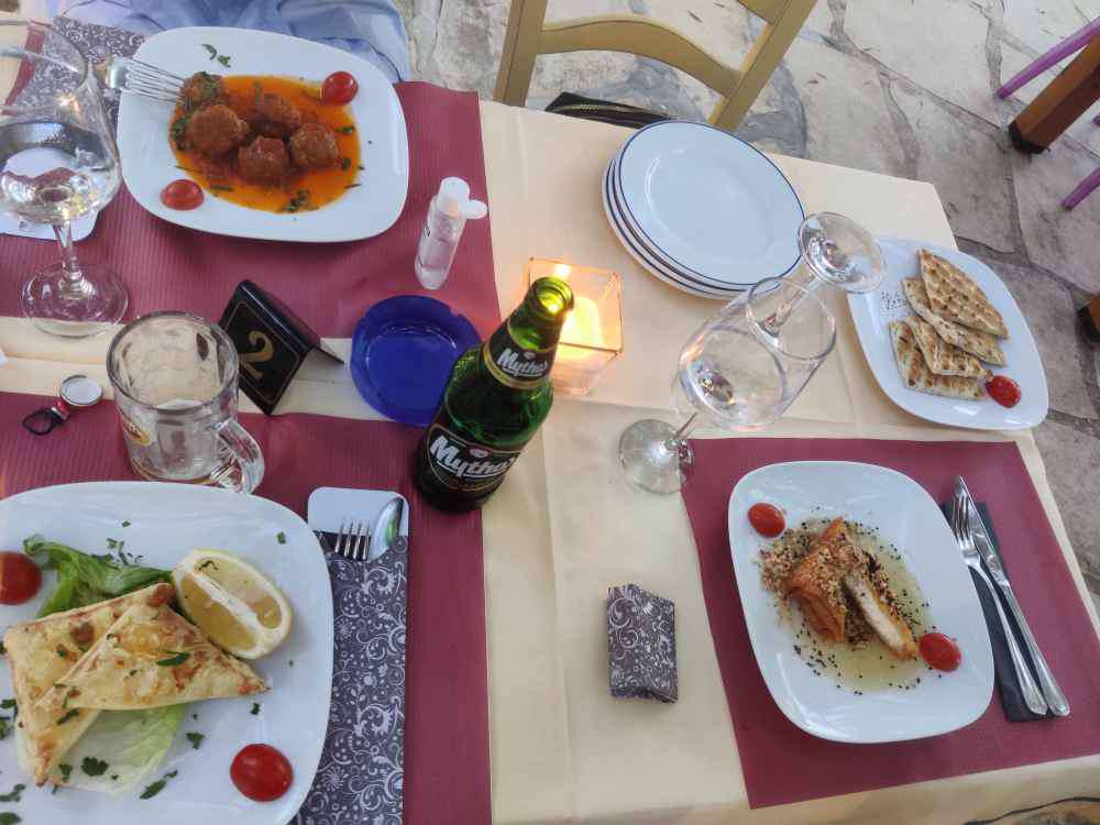 Sitarki restourant, Sirtaki