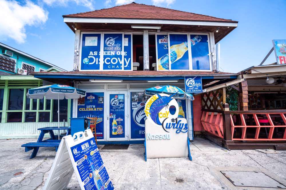 Nassau, Curly's Restaurant and Bar