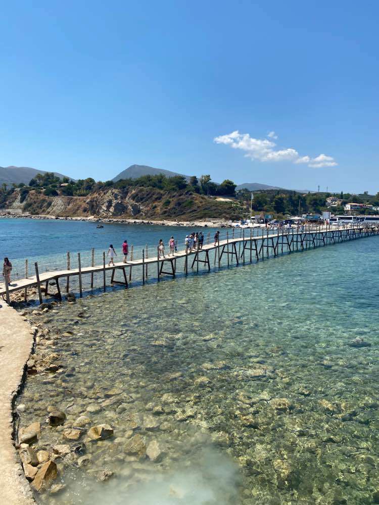 Agios Sostis, Cameo Island