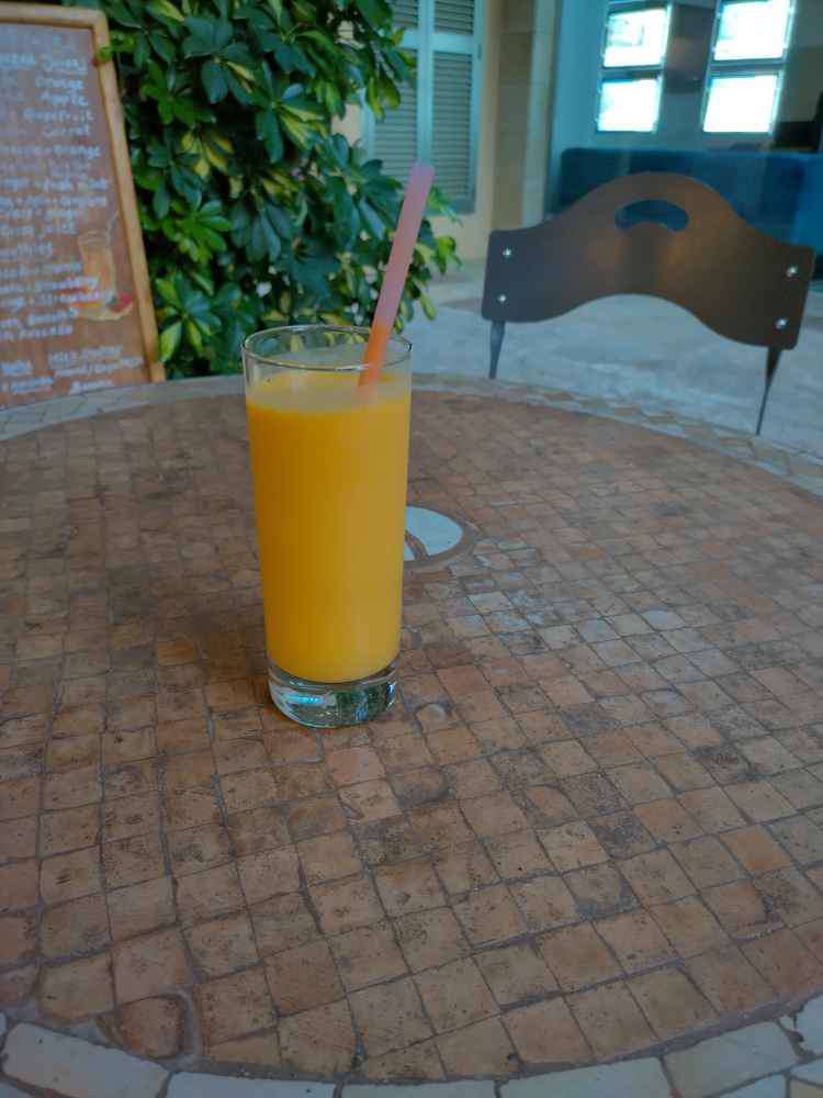 Puerto Andratx, Q Cuté / Natural Café