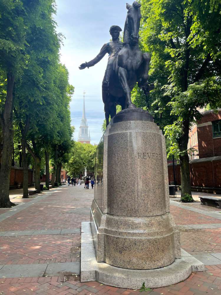 Boston, Paul Revere Statue