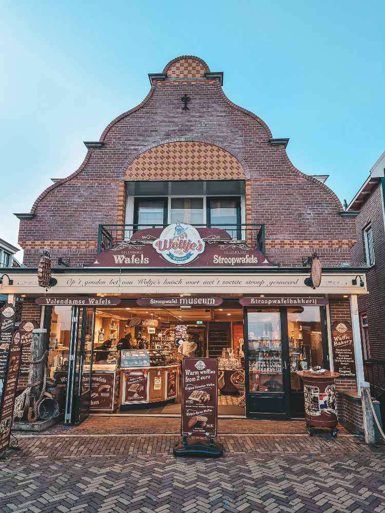 Volendam, Woltje's Backerij