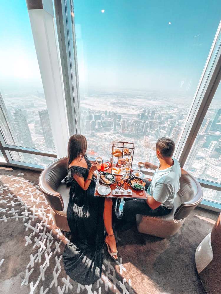 Dubai, 123樓At.Mosphere Burj Khalifa