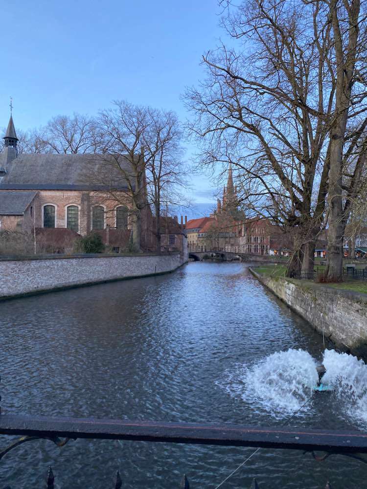 Bruges, Sashuis