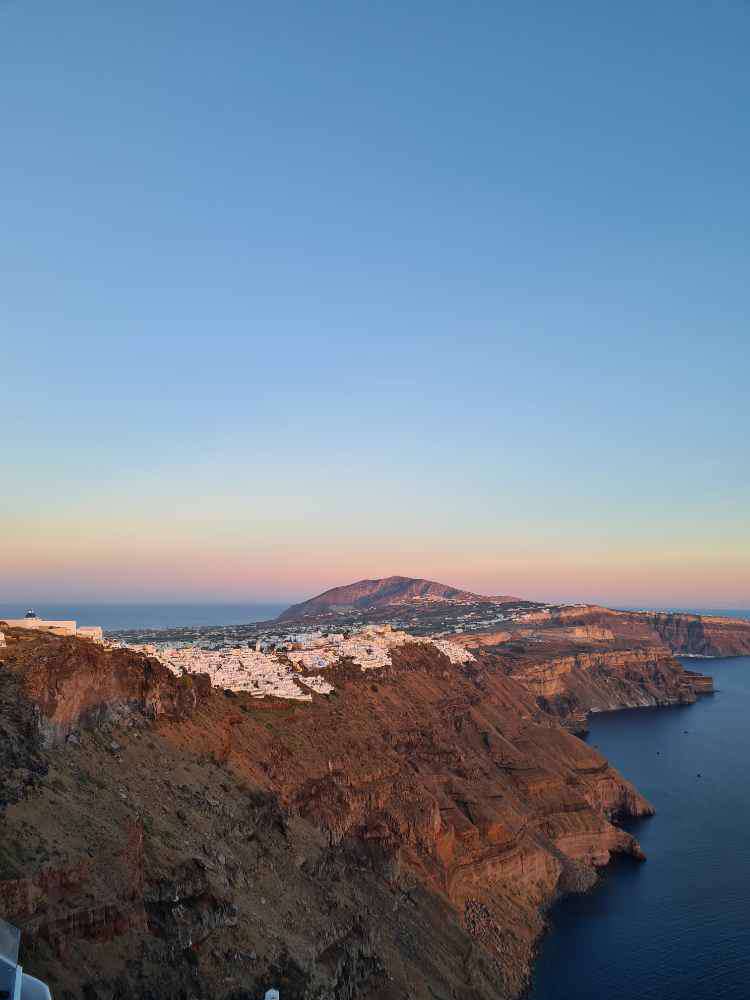 Vothonas, Santorini caldera