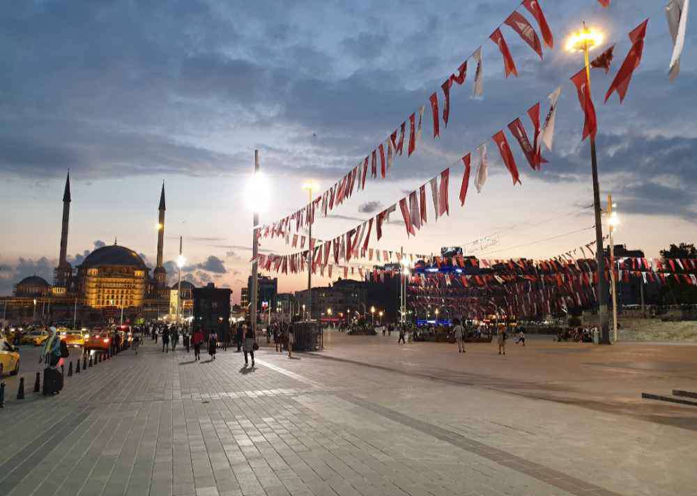 Taksim Square , Taksim Square 