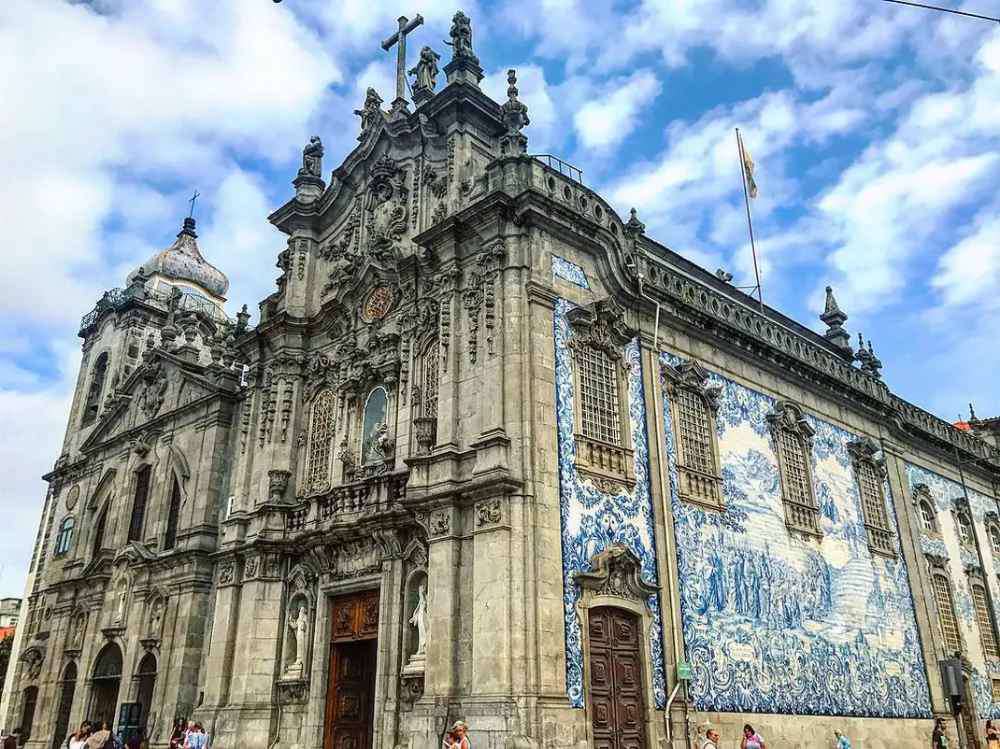 Porto, Sao Bento station & Carmo church