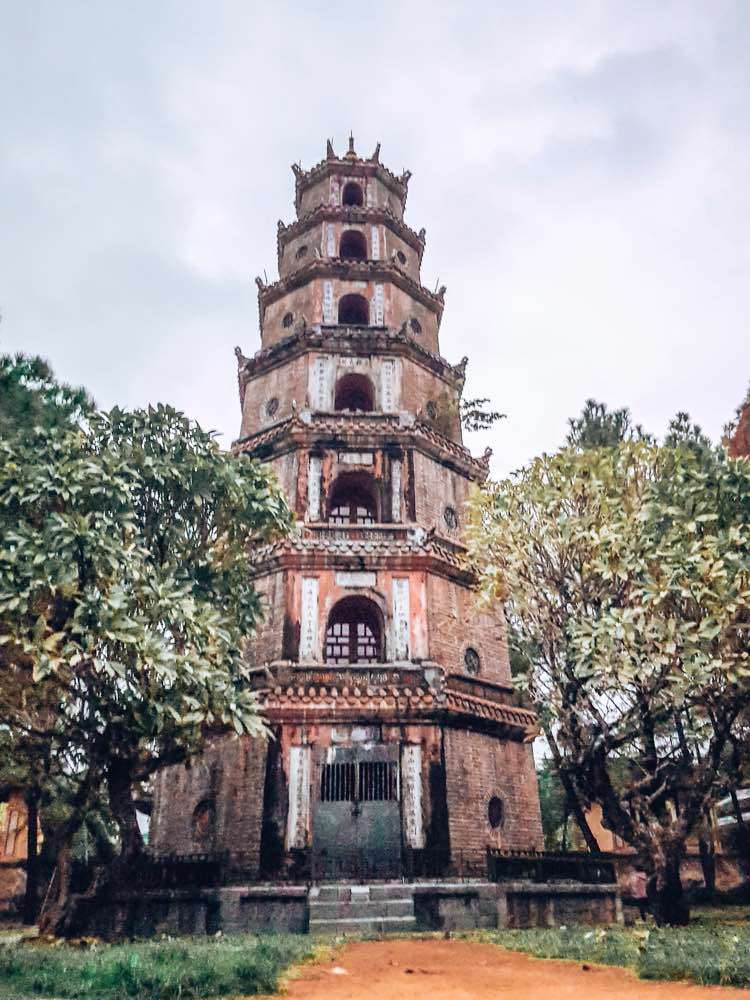 , Thien Mu Pagoda