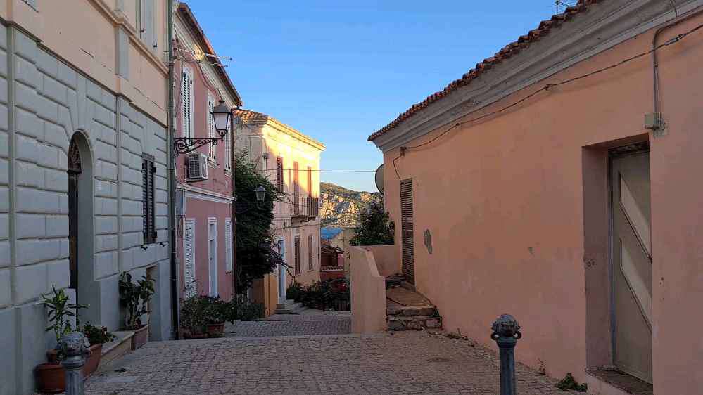 Punta Rossa, Old Town