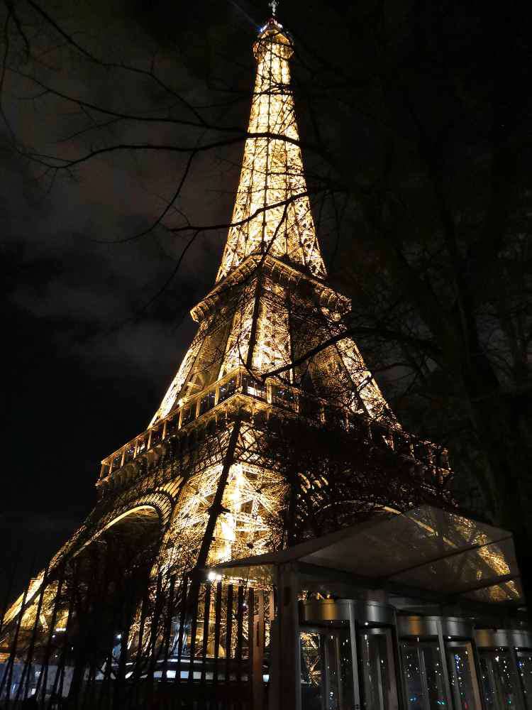 Two Days In Paris