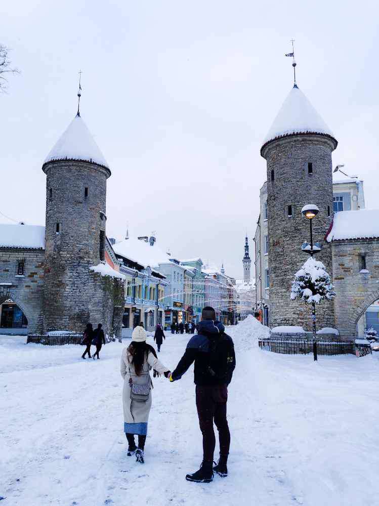 Tallinn, Viru Gate