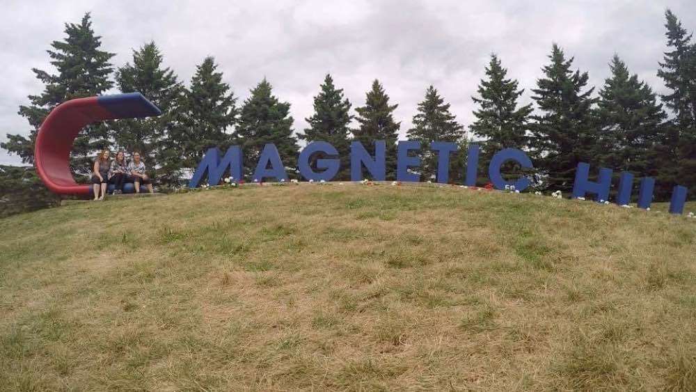 Moncton, Magnetic Hill