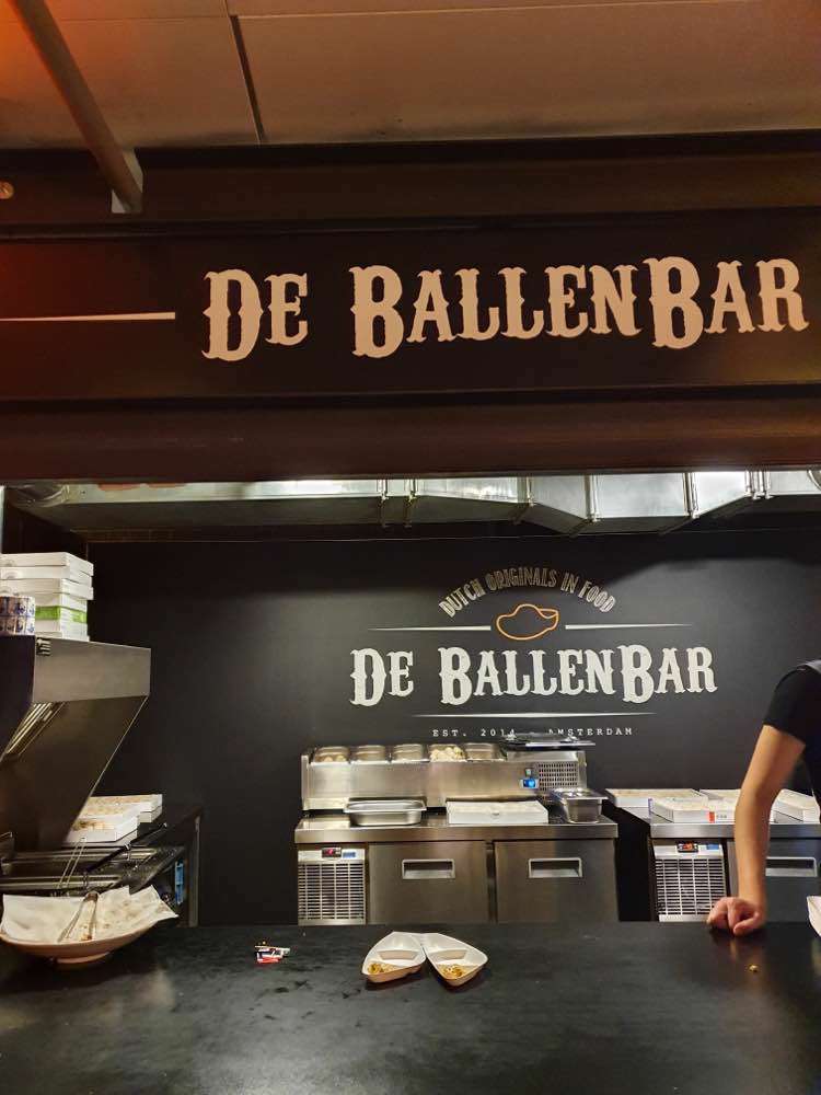 Amsterdam, De Ballenbar
