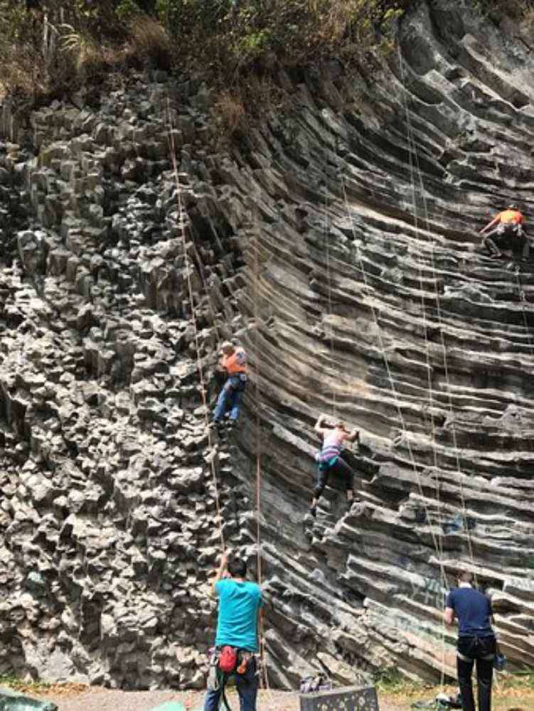 Bajo Boquete, Boquete Rock Climbing School