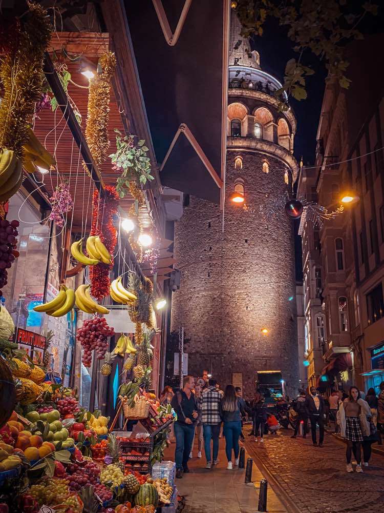 Beyoğlu, Büyük Hendek Caddesi