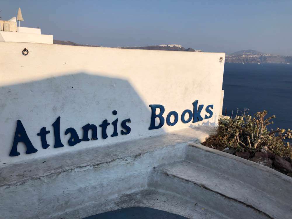 Οία, Atlantis Books E.E.