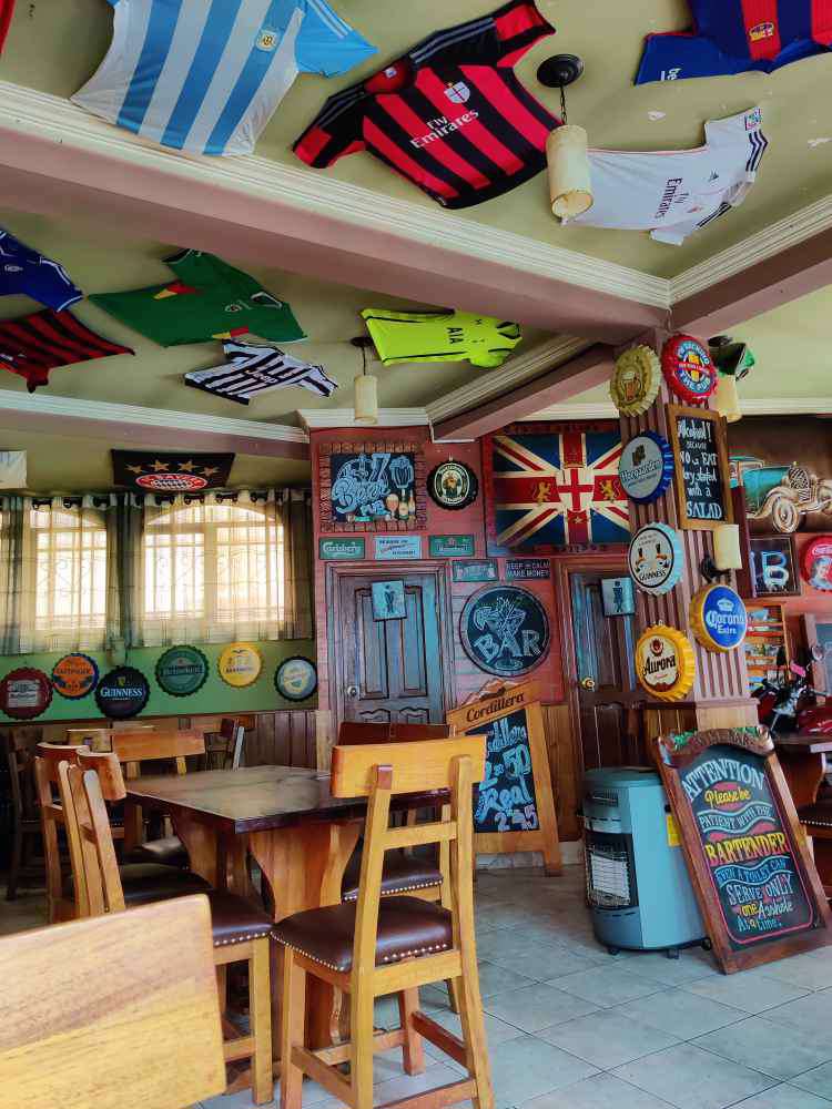 La Paz, The English Pub