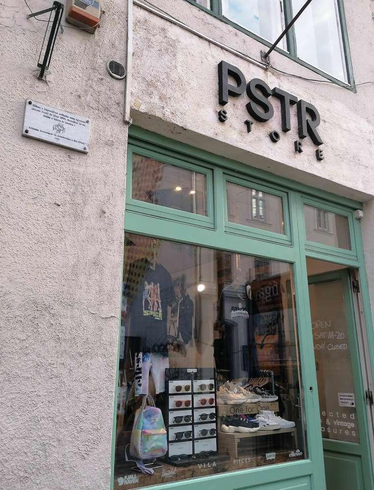 Budapest, PSTR Store (Poster Urban Outfit)