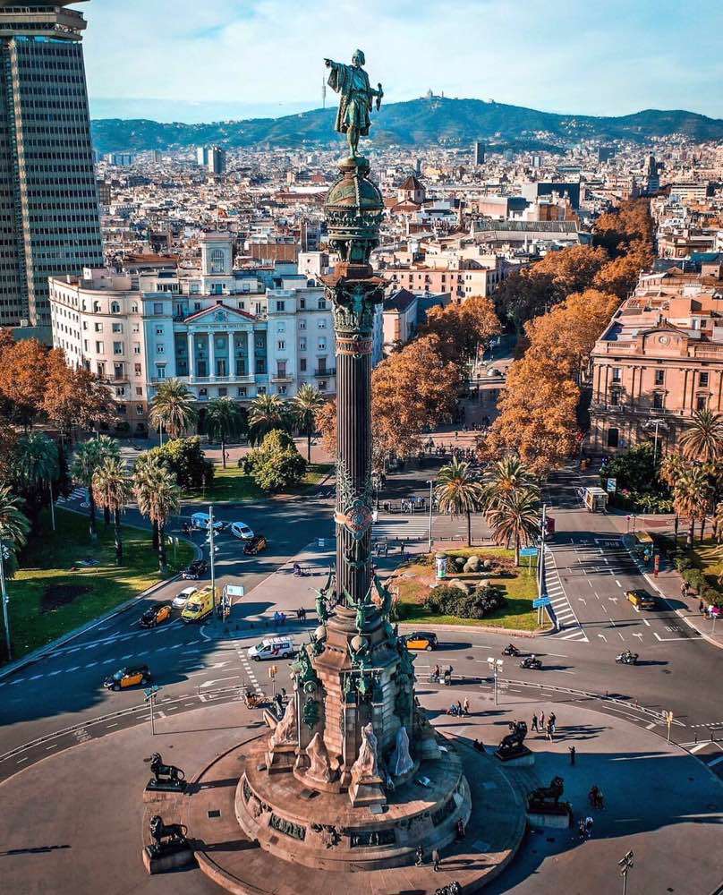 Barcelona, Columbus Monument