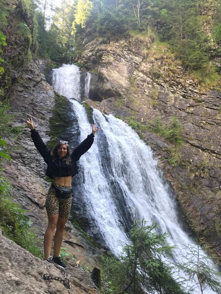 Răchițele, Bride's Veil Waterfall