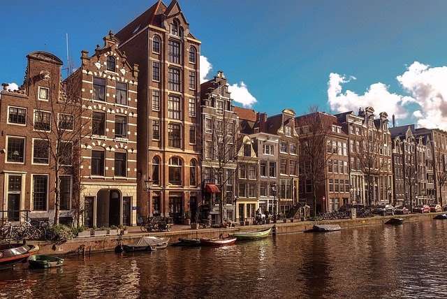 Amsterdam, Amsterdam canal cruise