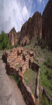 	Santa Fe, Bandelier National Monument 