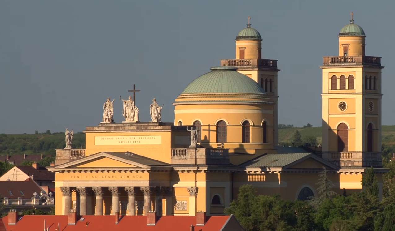 Eger , Cathedral Basilica of St. John the Apostle