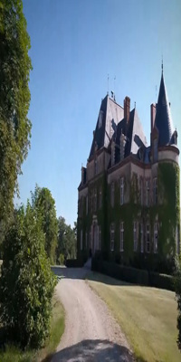 Loire Valley, Feudal castles