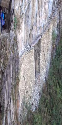 Aguas Calientes, Inca Bridge