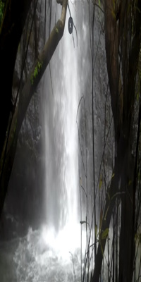 Vang Vieng, Kaeng Nyui Waterfall