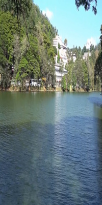 Kandy, Kandy Lake