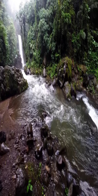 Alajuela, La Paz Waterfall