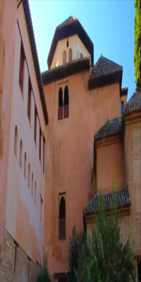 Granada, Nasrid Palaces, Calle Real De La Alhambra