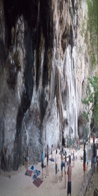 Krabi, Phra Nang Caves