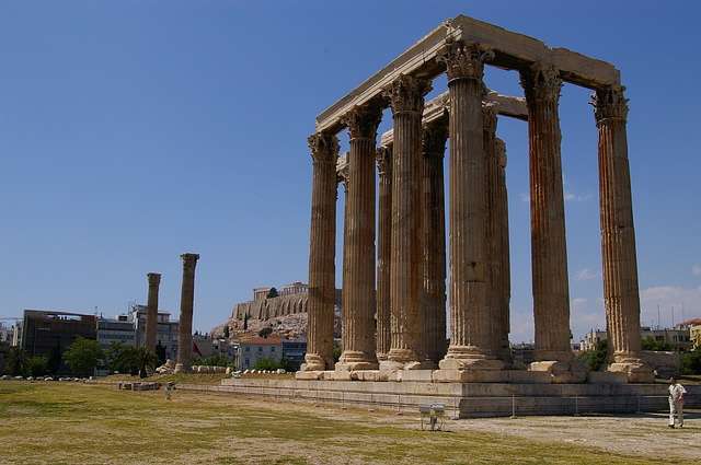 Athenes, The Temple of Olympian Zeus