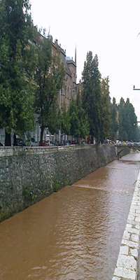 Sarajevo, Walk along Miljacka River
