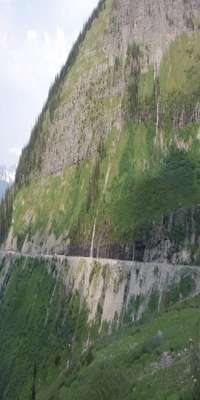 Glacier National Park	, Weeping Wall