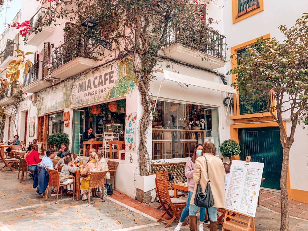 Marbella, MIA CAFE - Tapas & Bar