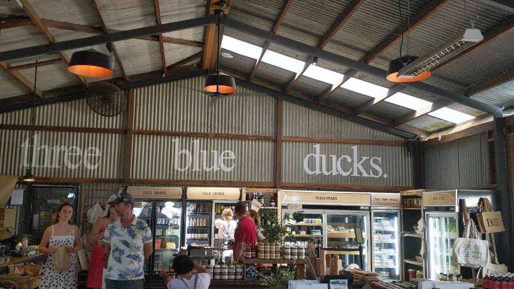 Ewingsdale, Three Blue Ducks Byron Bay