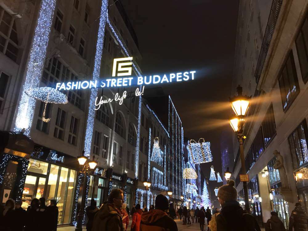 Budapest, Fashion Street