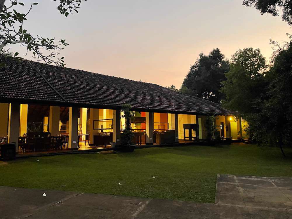 Sigiriya, Sigiriya Village Hotel