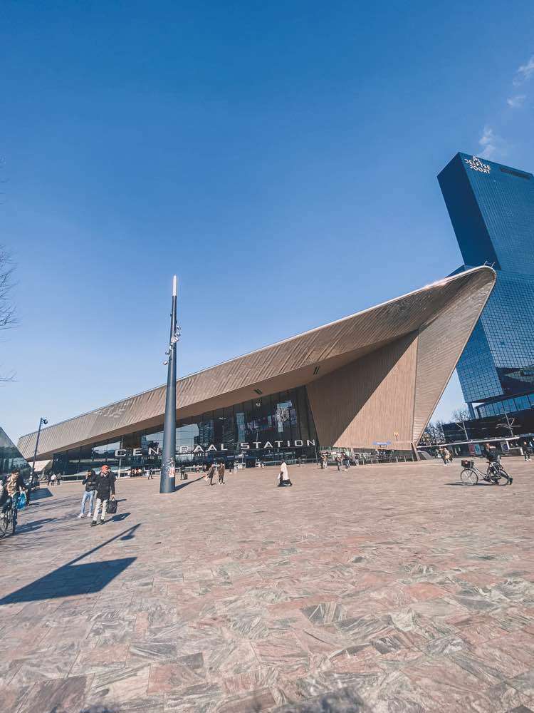 Rotterdam, Rotterdam Central Station (Station Rotterdam Centraal)