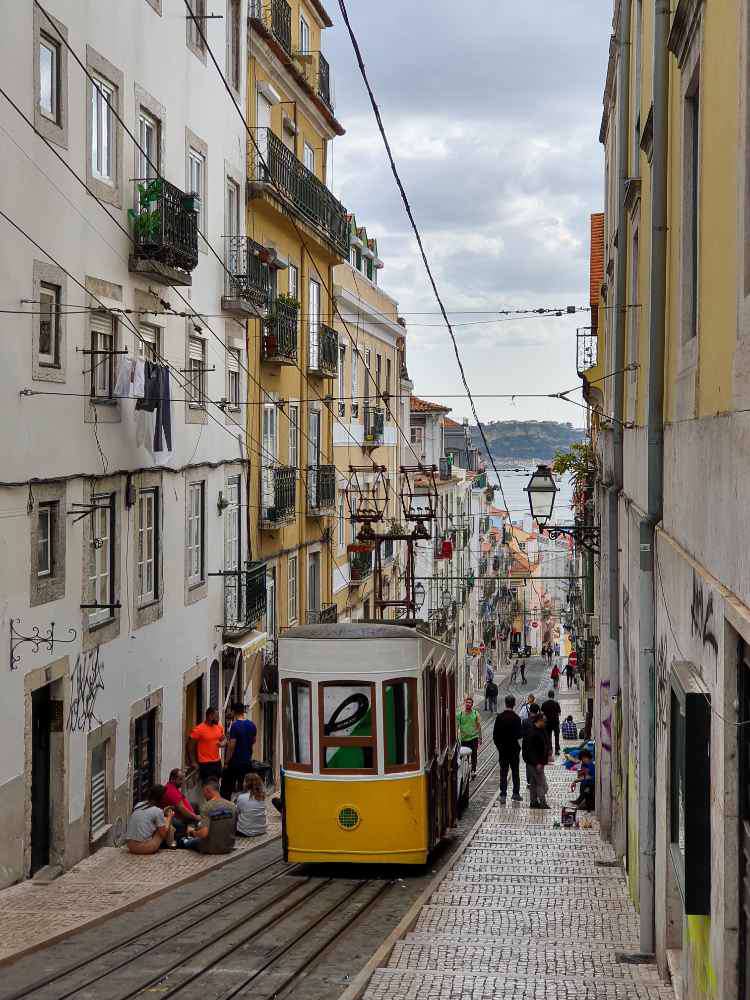 Lisboa, Bica Elevador